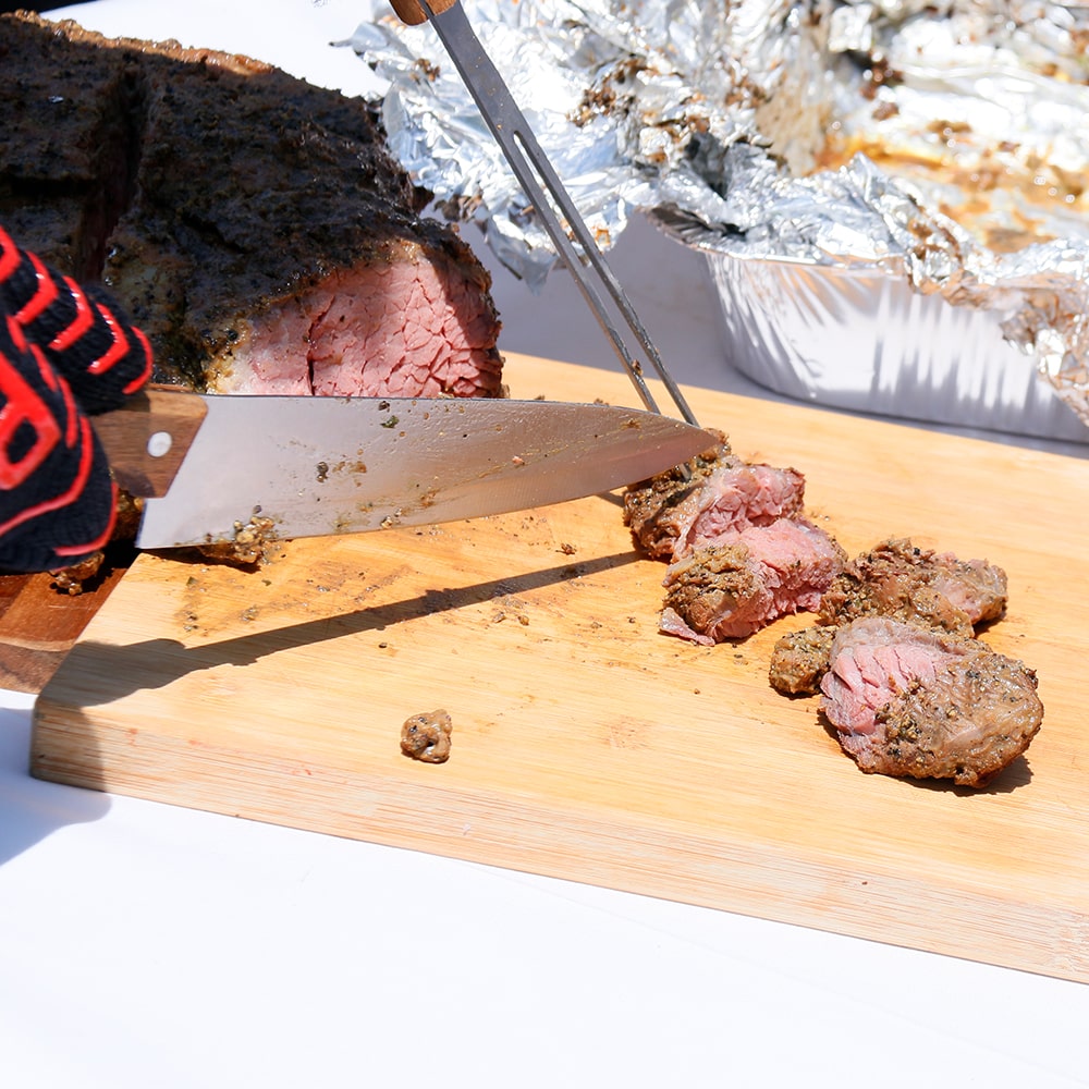 FOUR-PIECE GRILLING ESSENTIAL BUNDLE